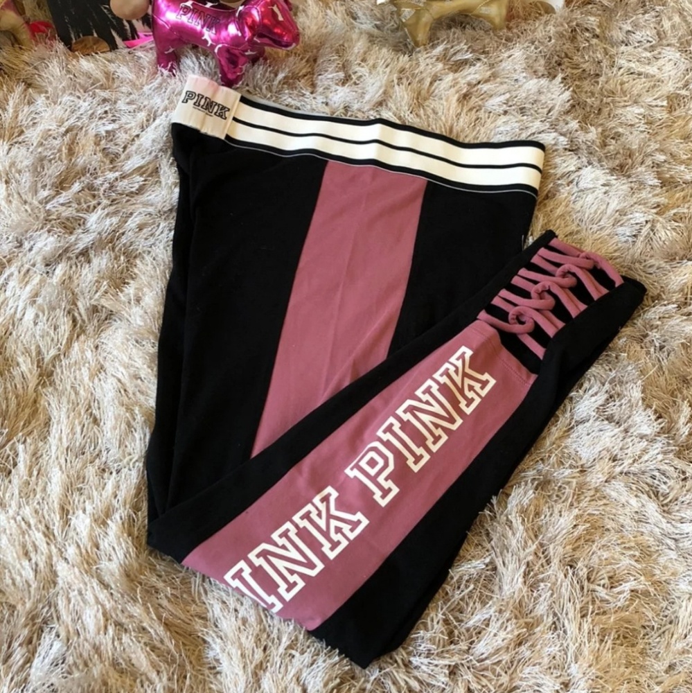 VICTORIA SECRET PINK LARGE LEGGINGS